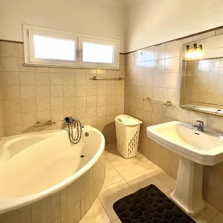 Rose - Private Pool By Hd